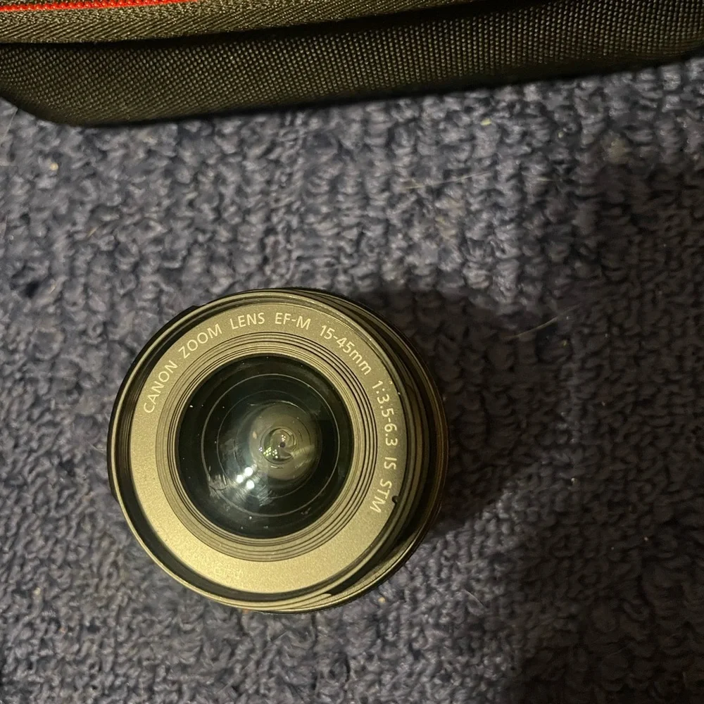 Canon m50 mark ii with feelworld monitor